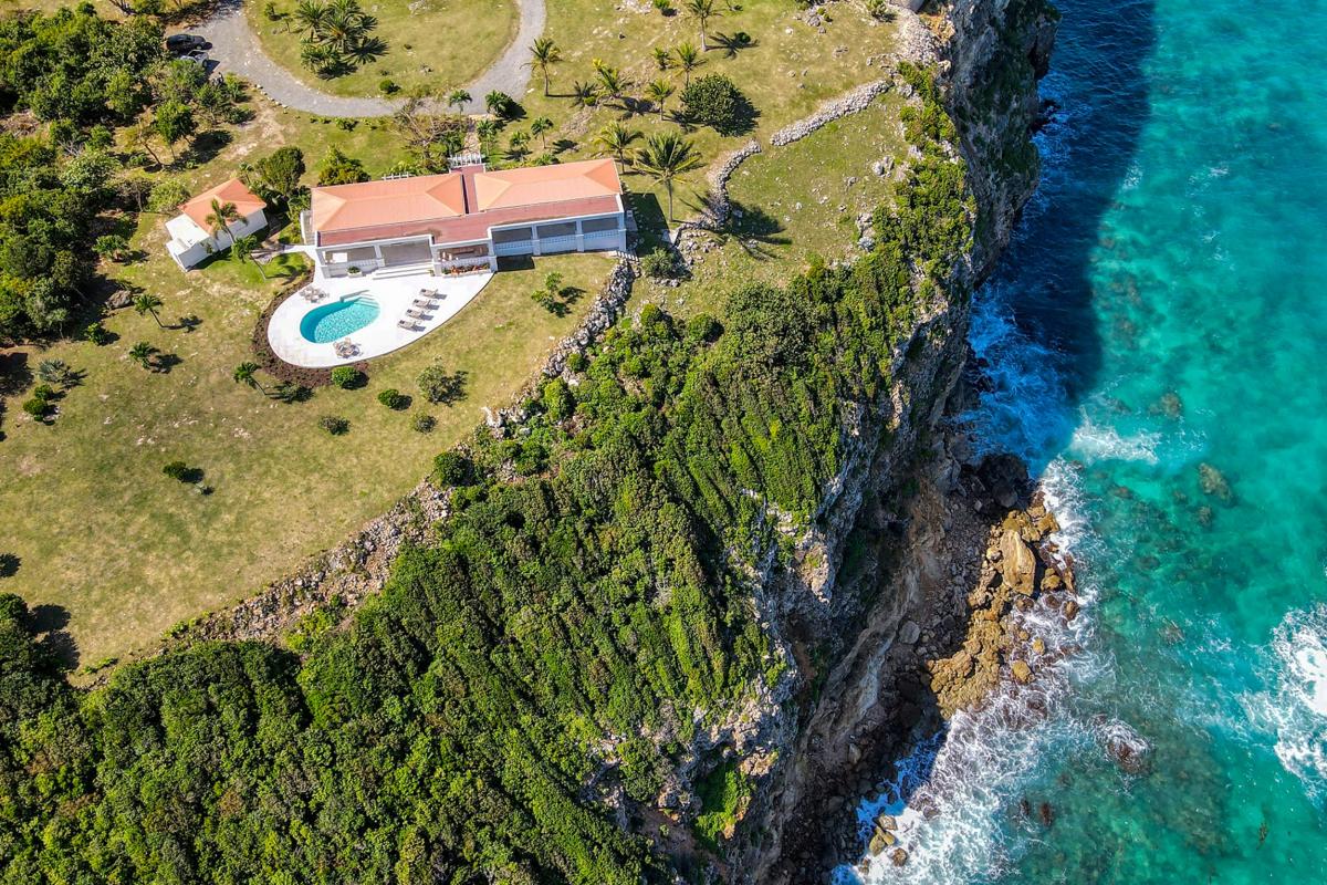 Pool villa St Martin - Drone view